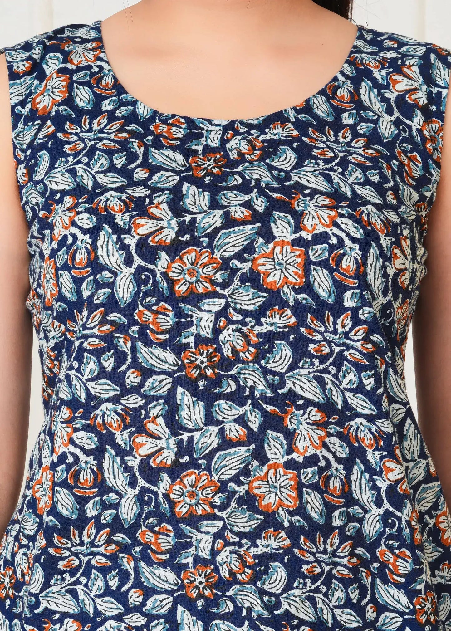 Lamenda Navy Blue Sleeveless Floral Printed Top | Breezy Cotton Summer Tunic – Lamenda