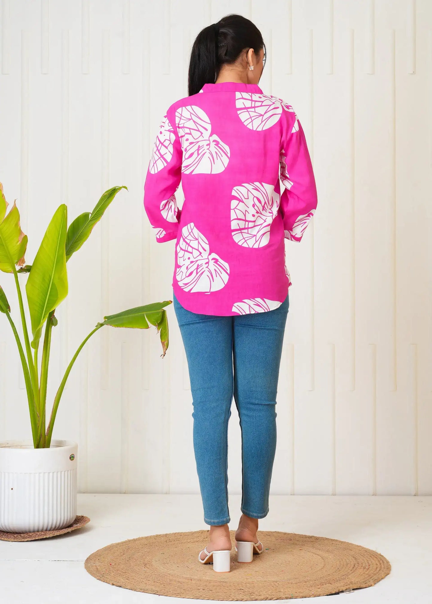 Pink & White Leaf Print Button-Down Shirt Top for Women | Stylish Casual Tops – Lamenda