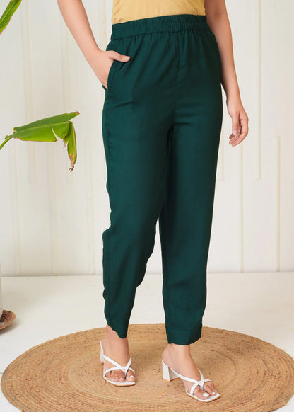 Solid Green Straight Cotton Pants with Pockets | Everyday Comfort Bottomwear – Lamenda