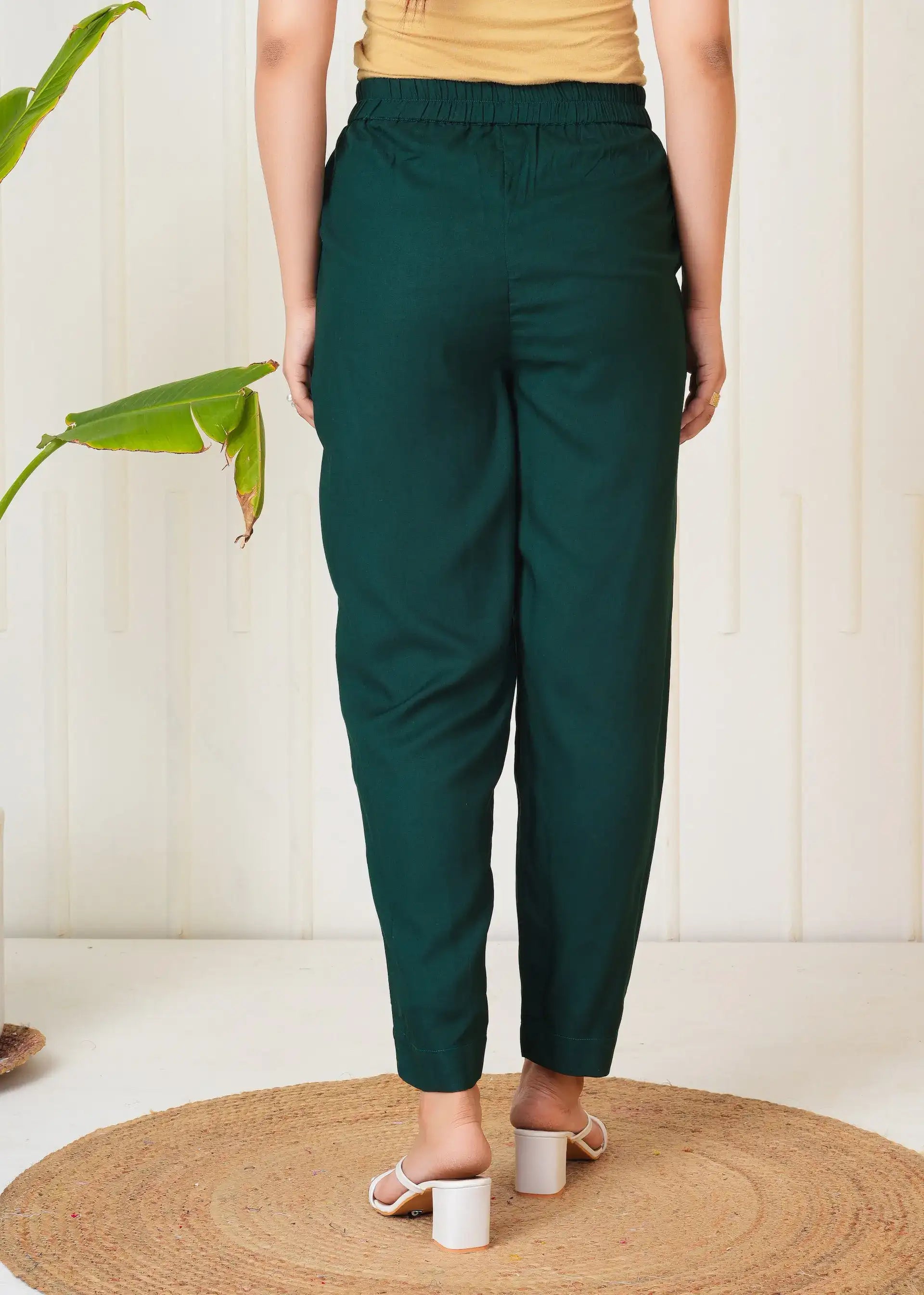 Solid Green Straight Cotton Pants with Pockets | Everyday Comfort Bottomwear – Lamenda