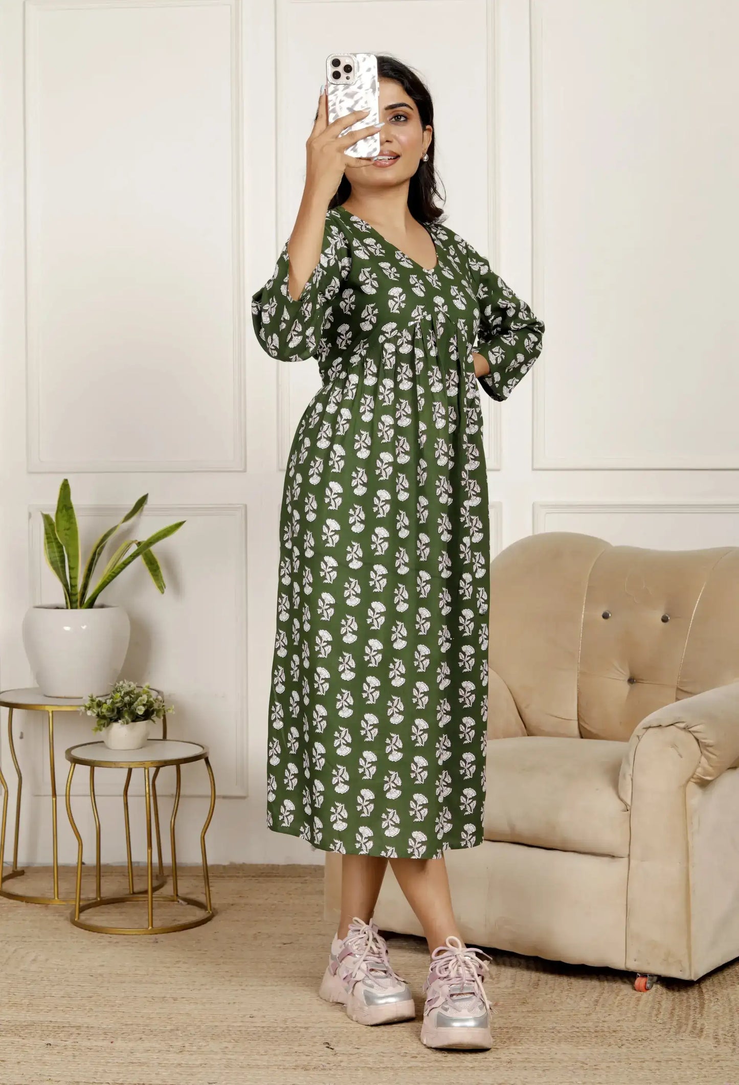 Olive Green Floral Midi Dress with V-Neck & 3/4 Sleeves | Effortless Everyday Style – Lamenda