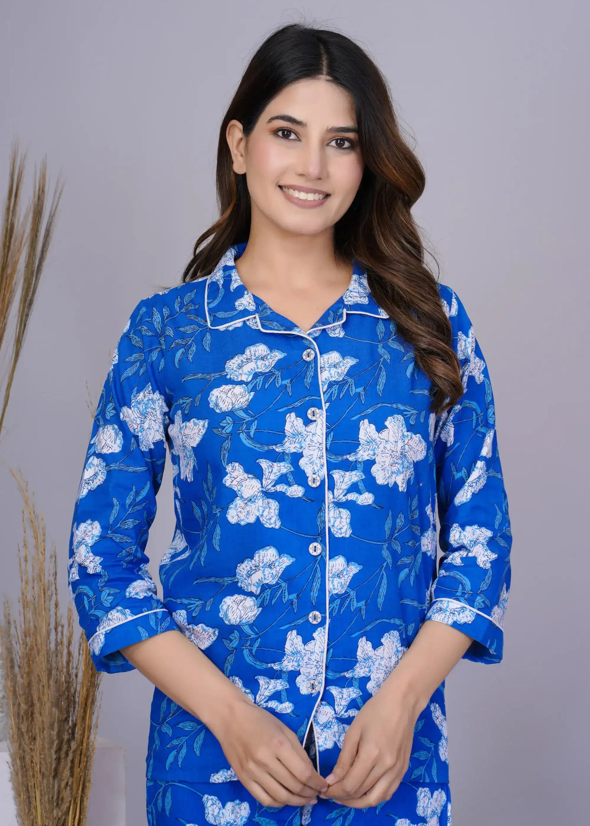 Blue Floral Print Cotton Nightsuit with 3/4 Sleeves & Notched Collar | Soft & Stylish Sleepwear Set – Lamenda