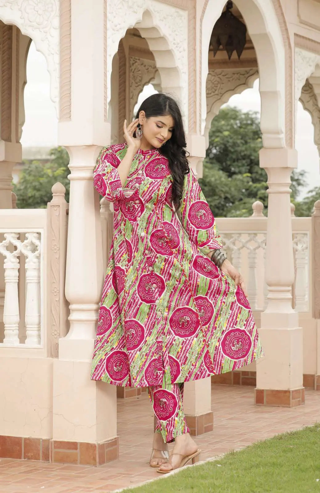 Pink & Green Jaipuri Printed Cotton Kurta Set with Front Slit & Straight Pants | Festive Ethnic Kurta Set – Lamenda