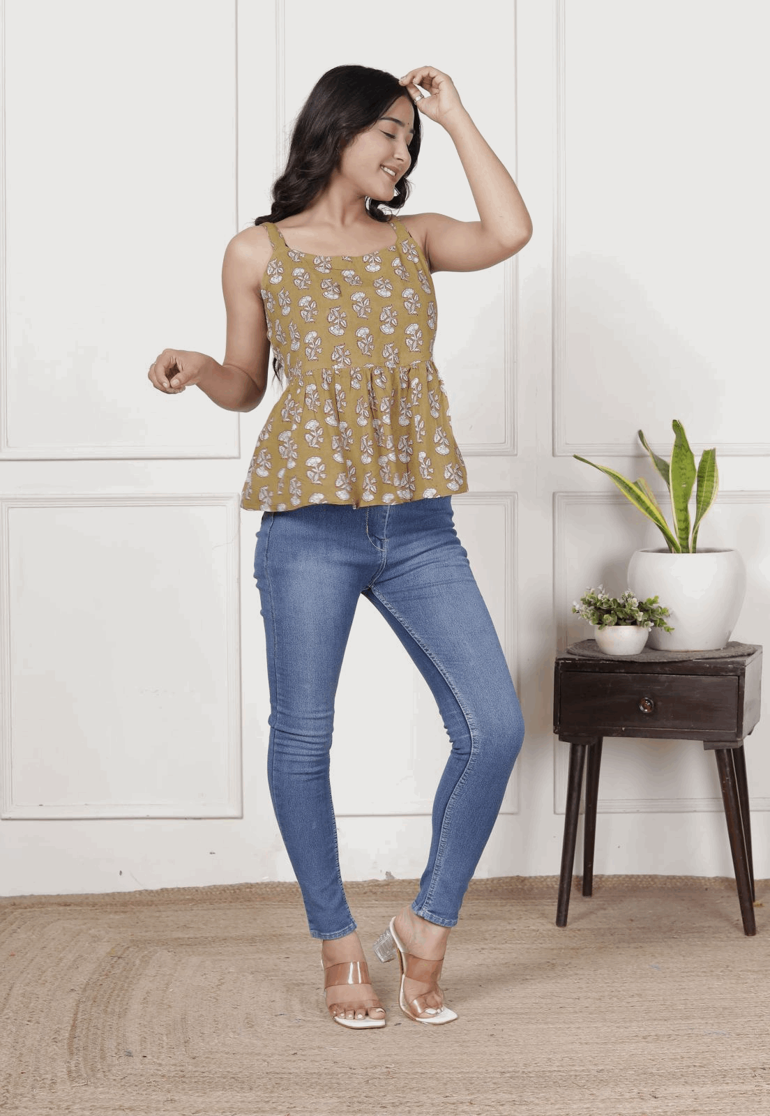 Mustard & White Floral Sleeveless Peplum Top with Scoop Neck | Everyday Chic Wear – Lamenda