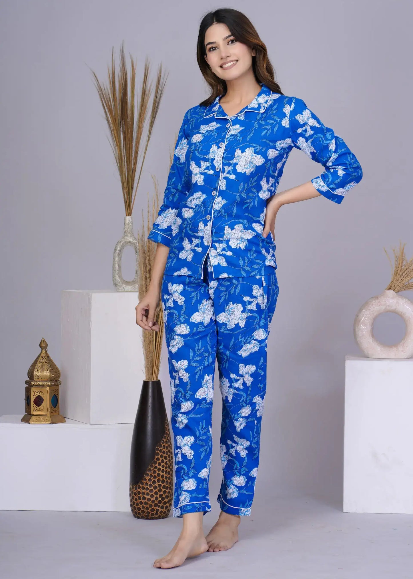 Blue Floral Print Cotton Nightsuit with 3/4 Sleeves & Notched Collar | Soft & Stylish Sleepwear Set – Lamenda